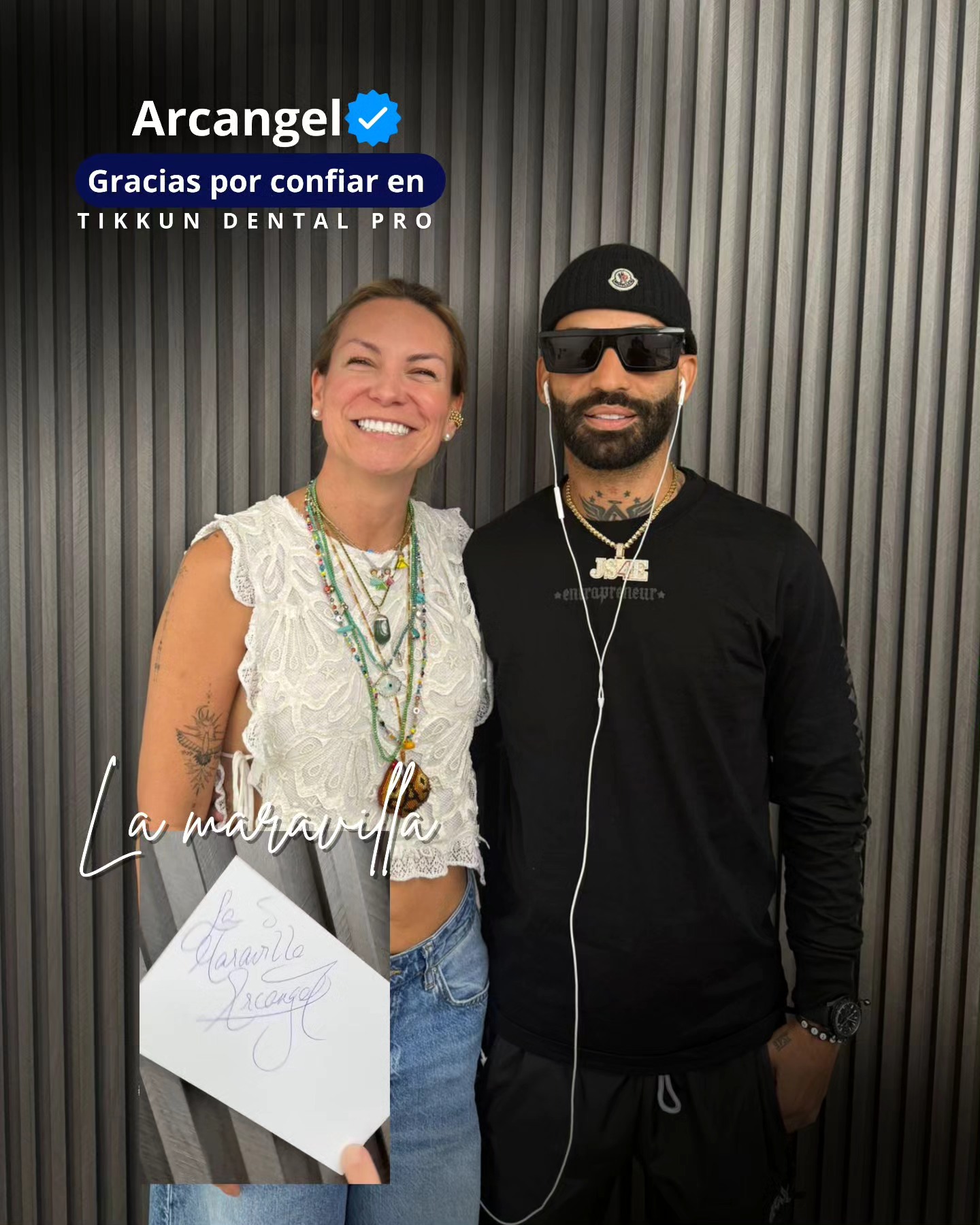 Arcangel junto al equipo de Tikkun Dental Pro